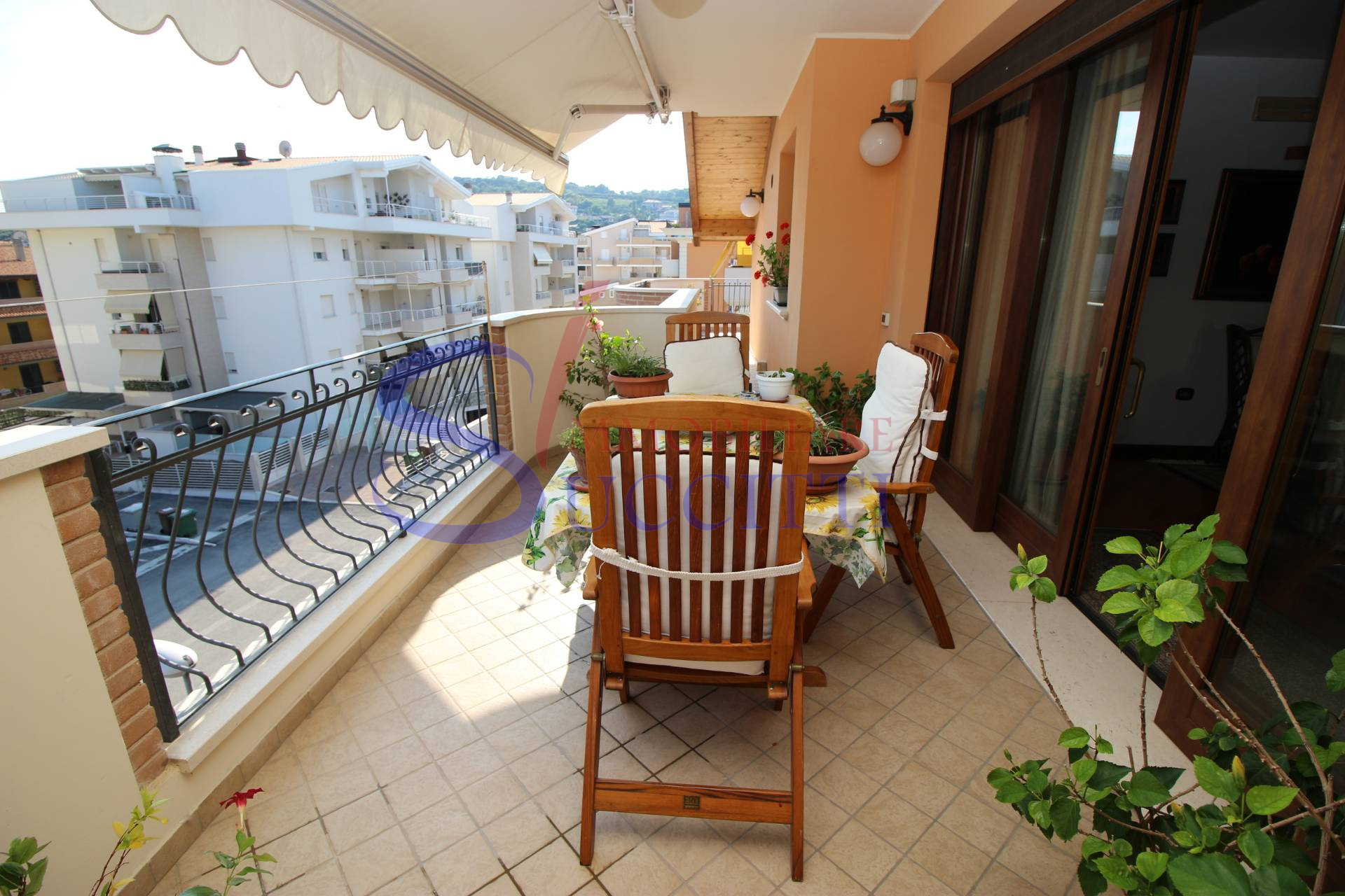 Attico in vendita a Tortoreto, Zona Mare