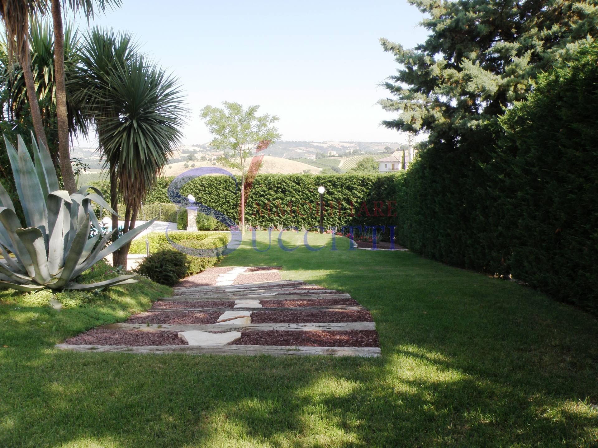 Villa in vendita a Offida