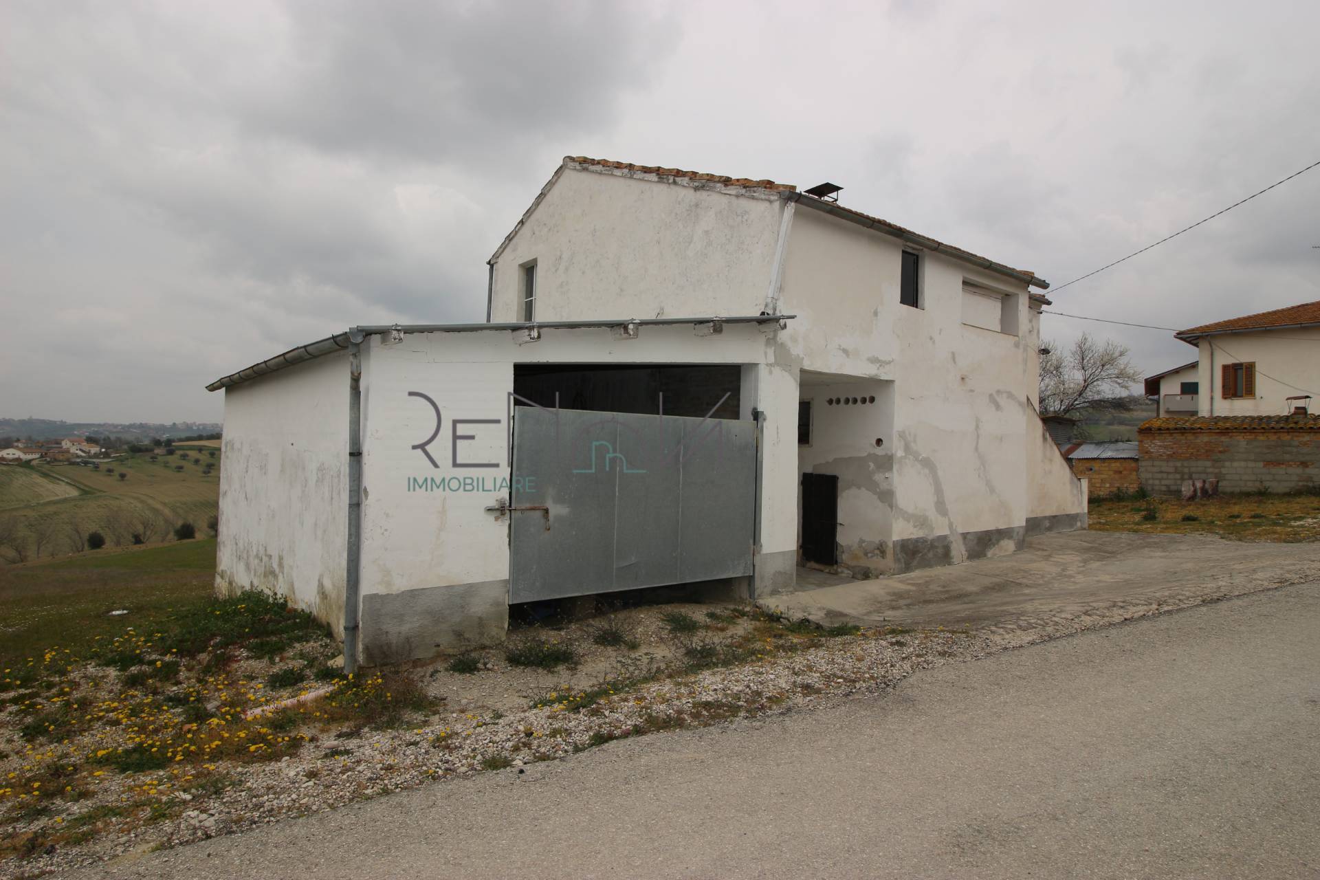 Casa singola in vendita a Bellante