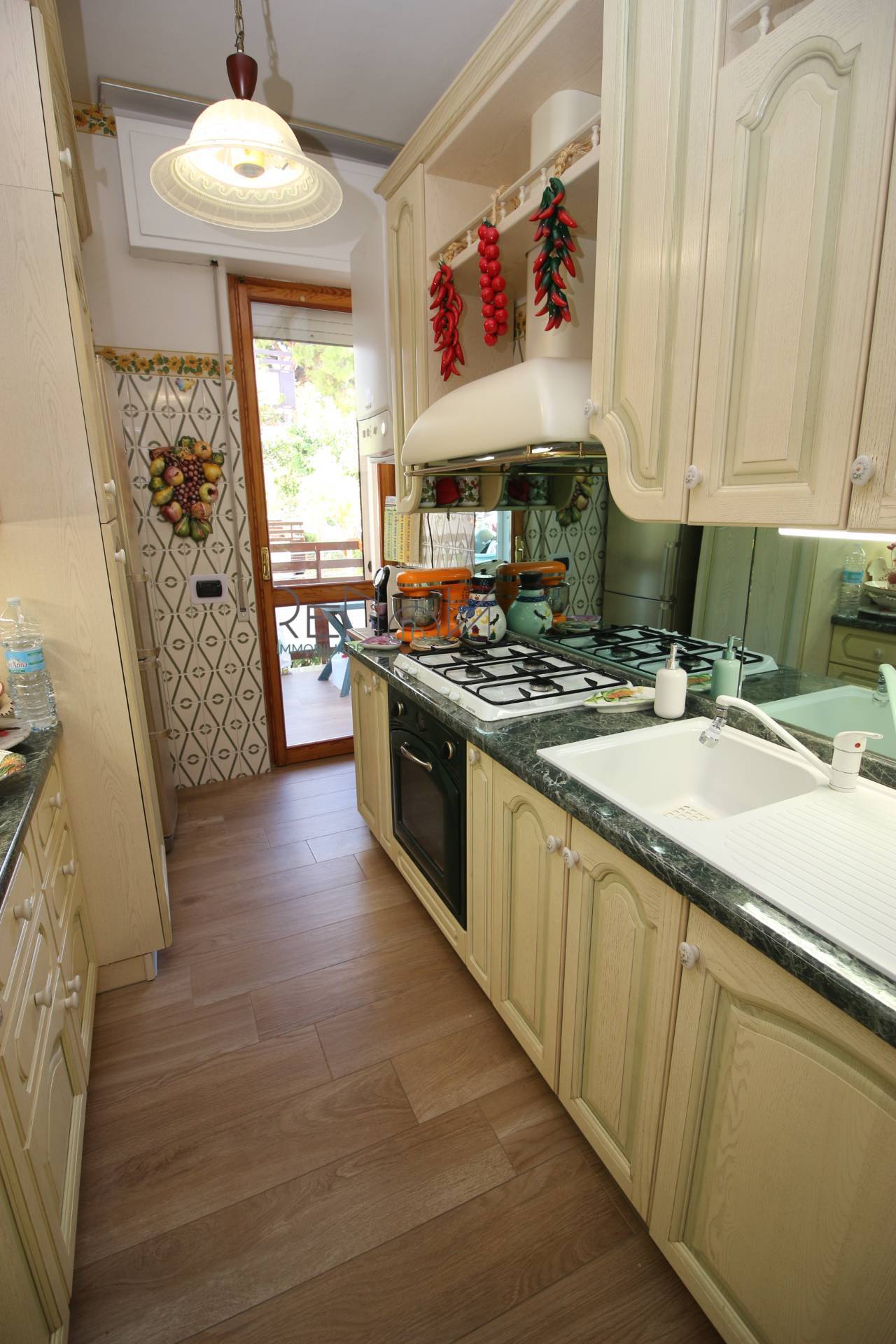 Appartamento in vendita a Tortoreto, Zona Mare