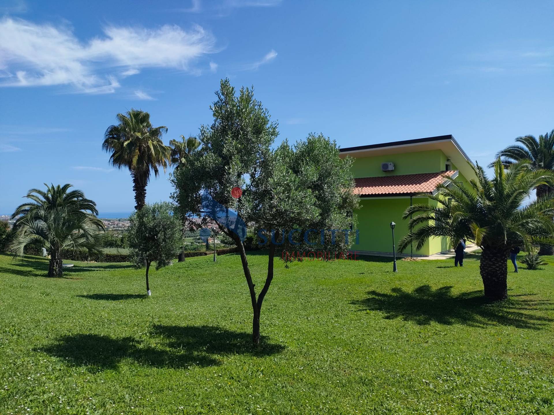 Villa in vendita a Martinsicuro, Villa Rosa