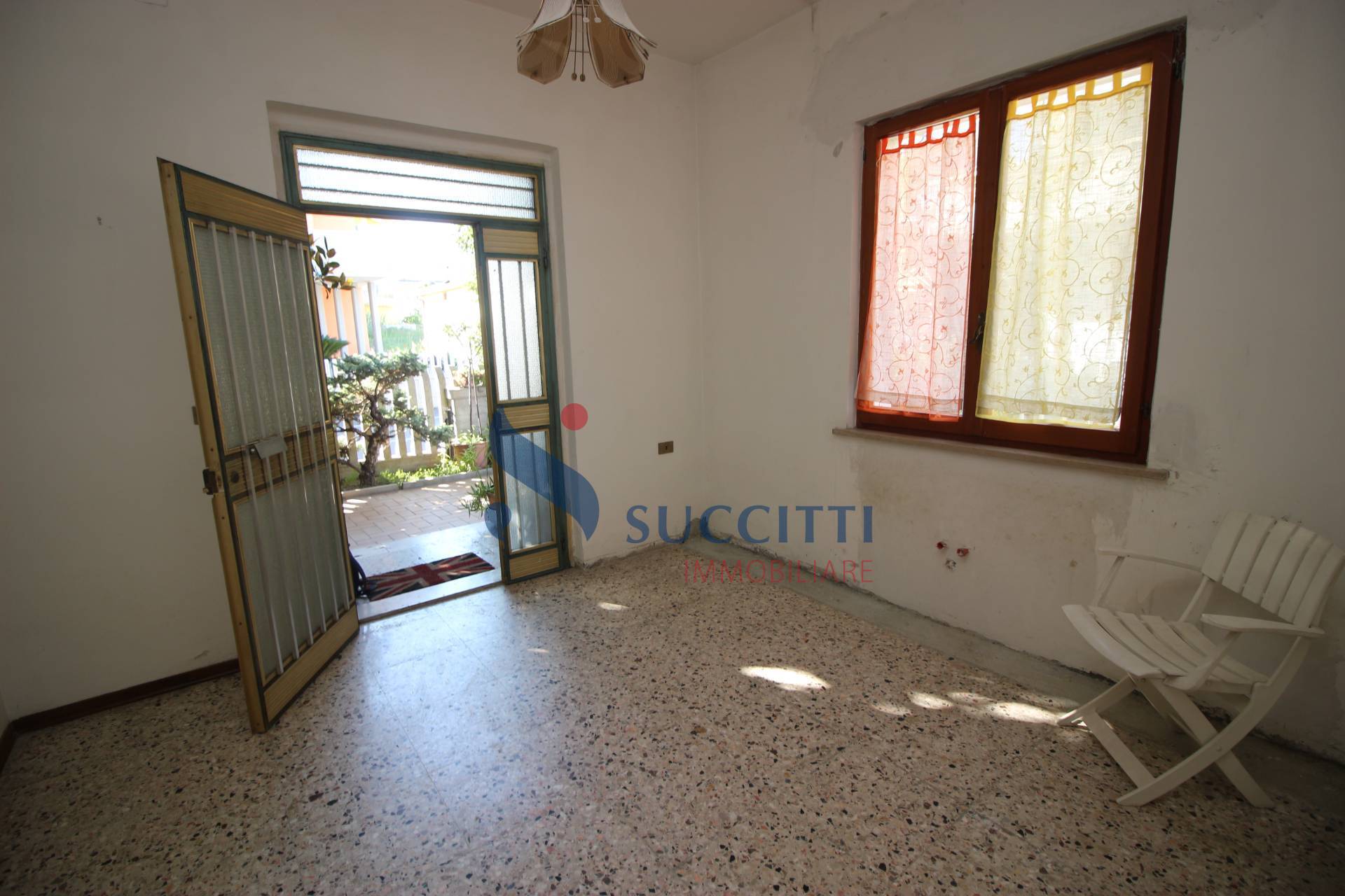 Casa singola in vendita a Alba Adriatica