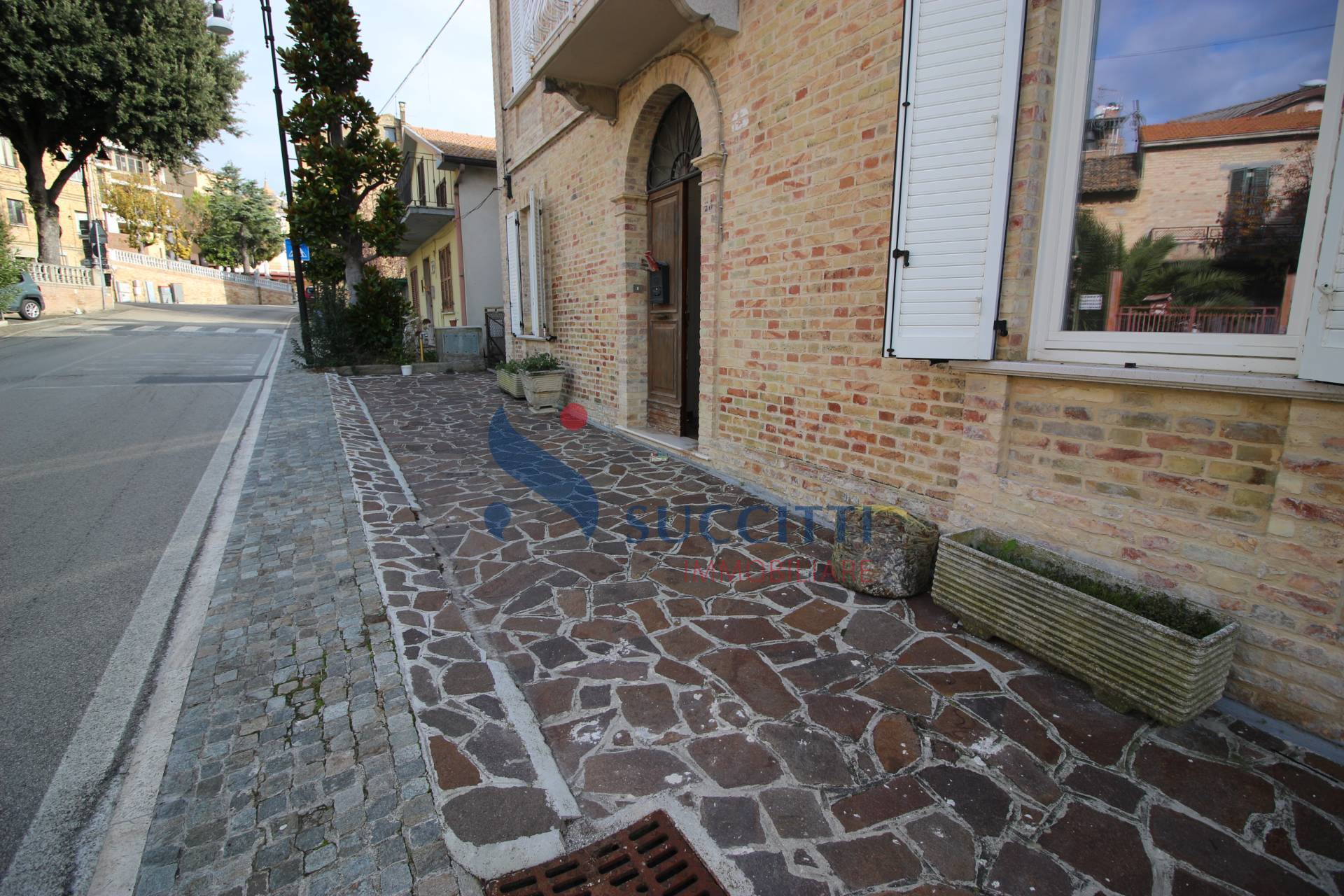 Villa in vendita a Controguerra