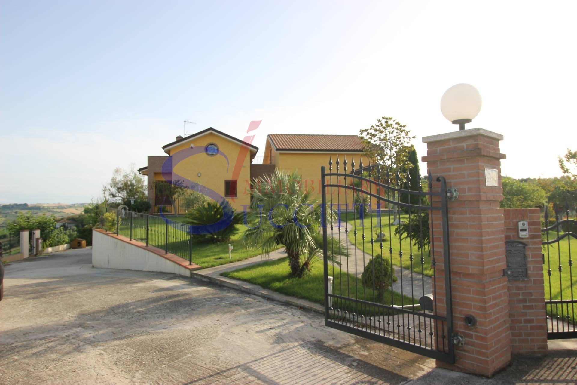 Villa in vendita a Tortoreto, Terrabianca