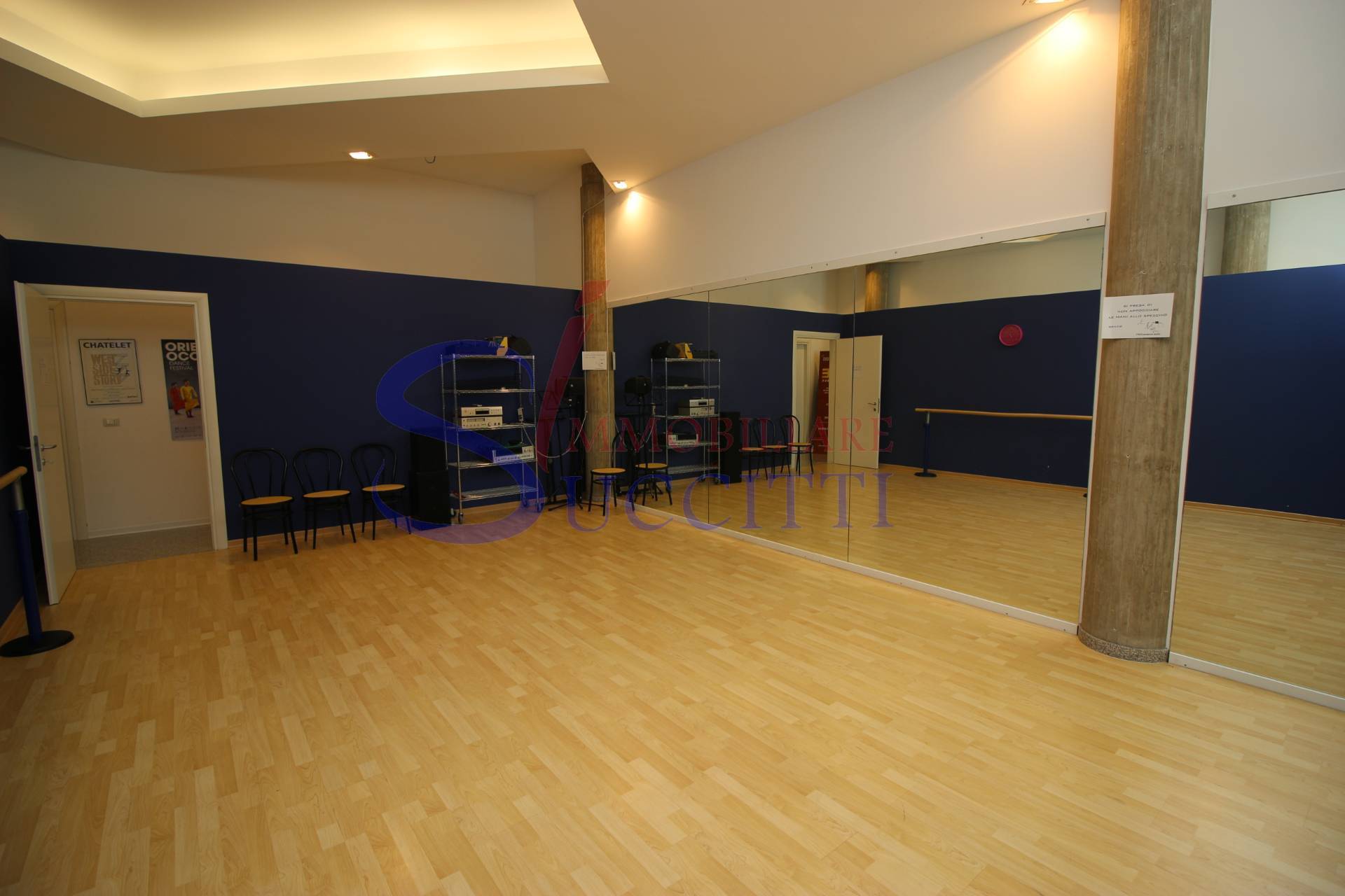 Locale commerciale in affitto a Tortoreto, Tortoreto Lido