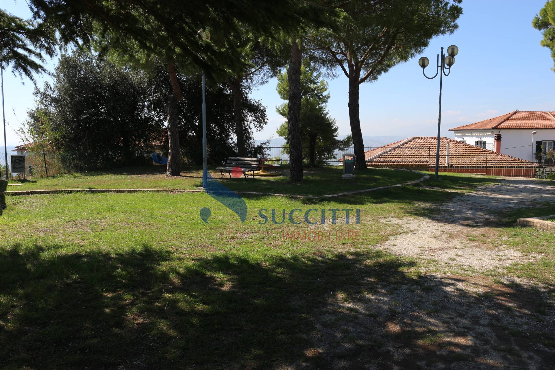 Attivit commerciale in vendita a Tortoreto, Tortoreto Lido