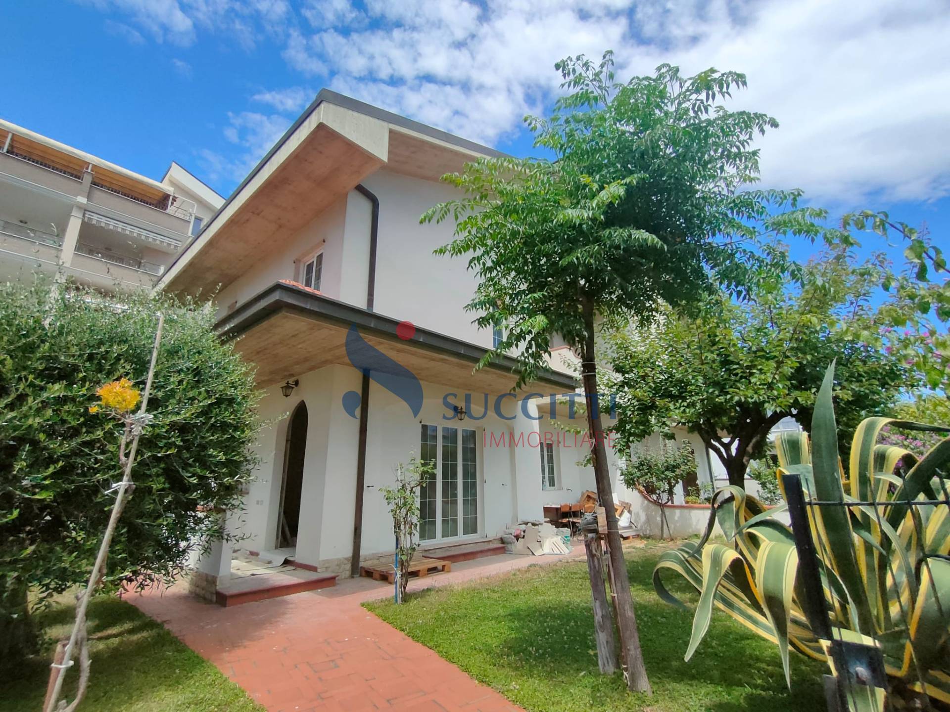 Villa in vendita a Tortoreto, Tortoreto Lido