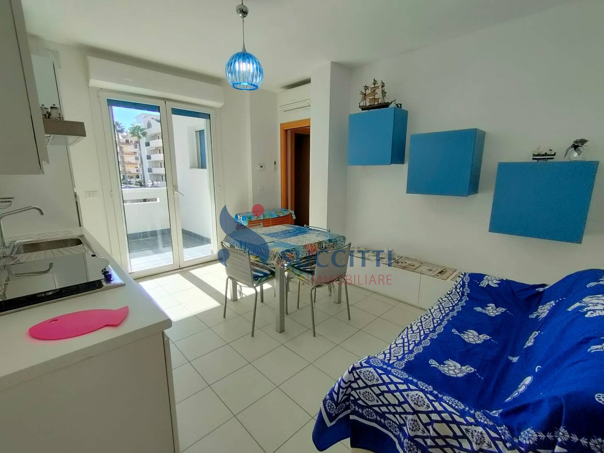 Appartamento in vendita a Tortoreto, Tortoreto Lido