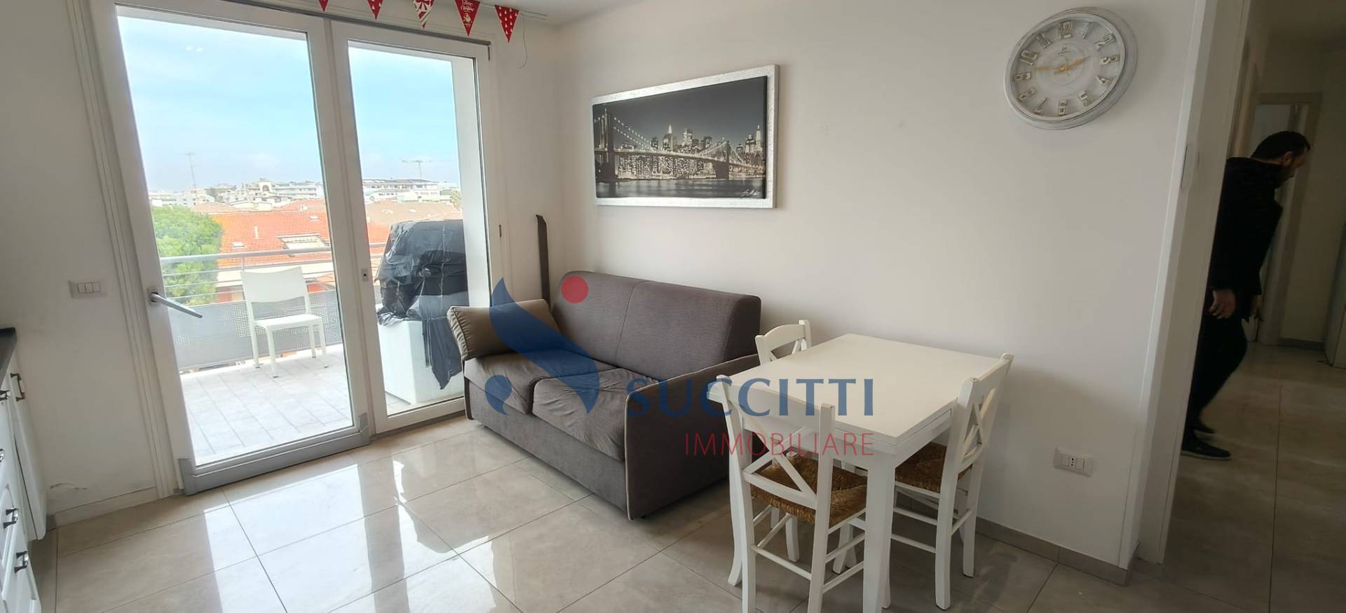 Appartamento in vendita a Alba Adriatica, Zona Mare