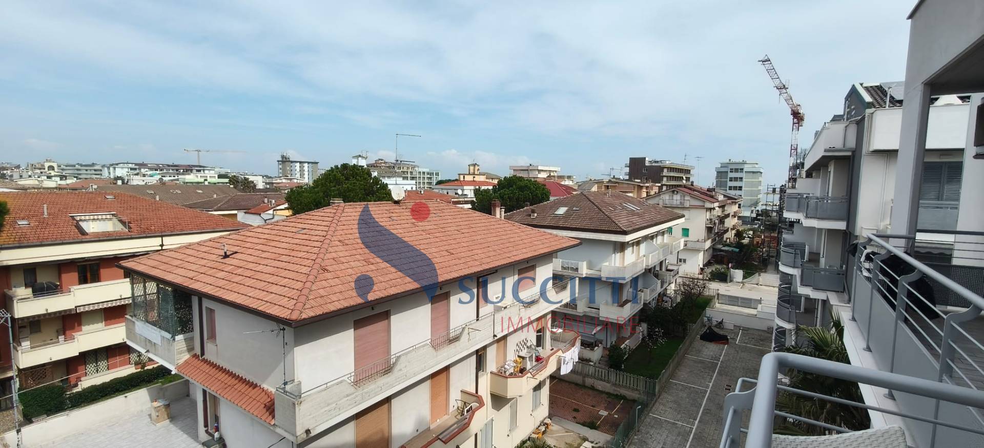 Appartamento in vendita a Alba Adriatica, Zona Mare