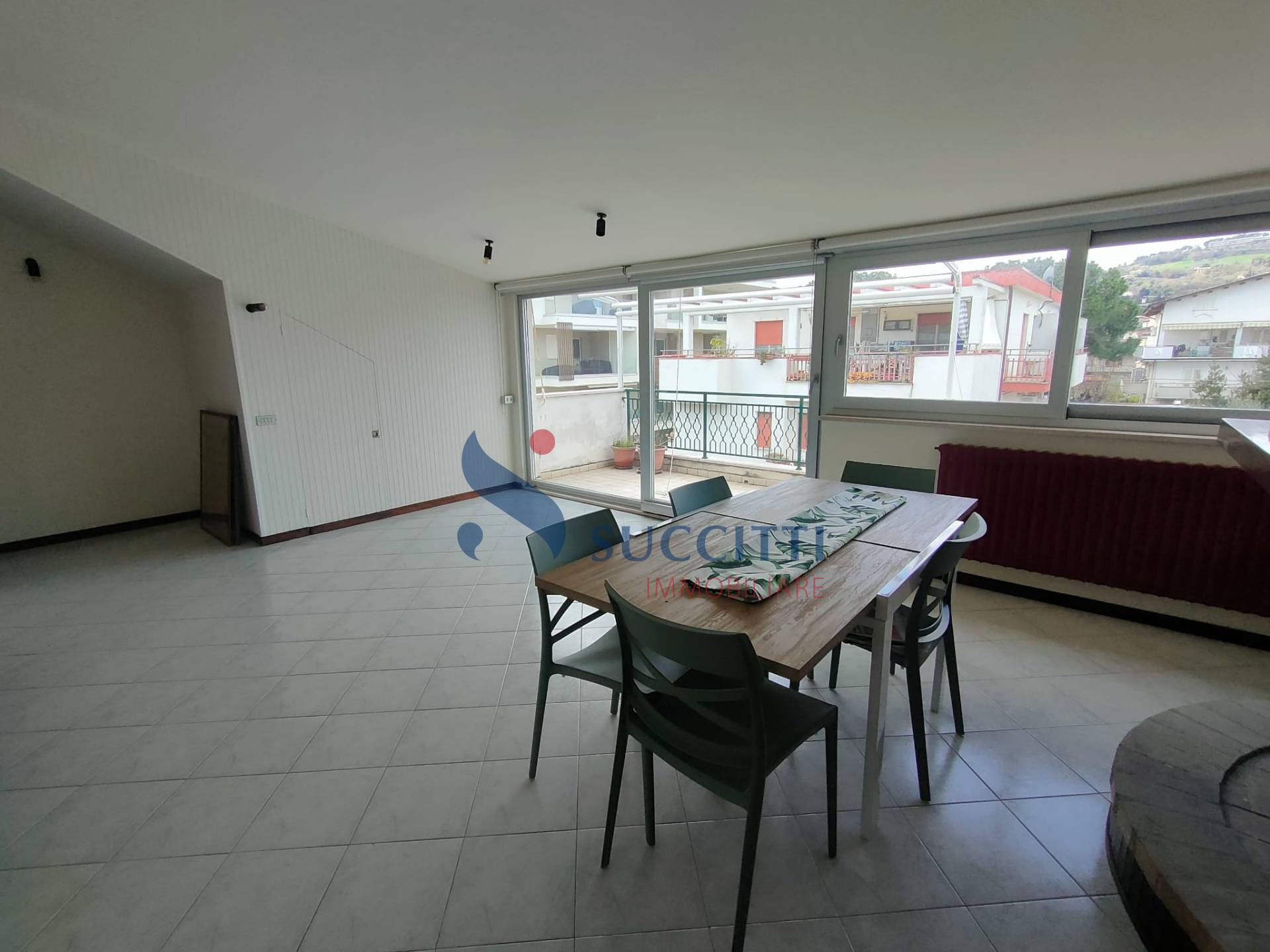 Appartamento in vendita a Tortoreto, Zona Mare