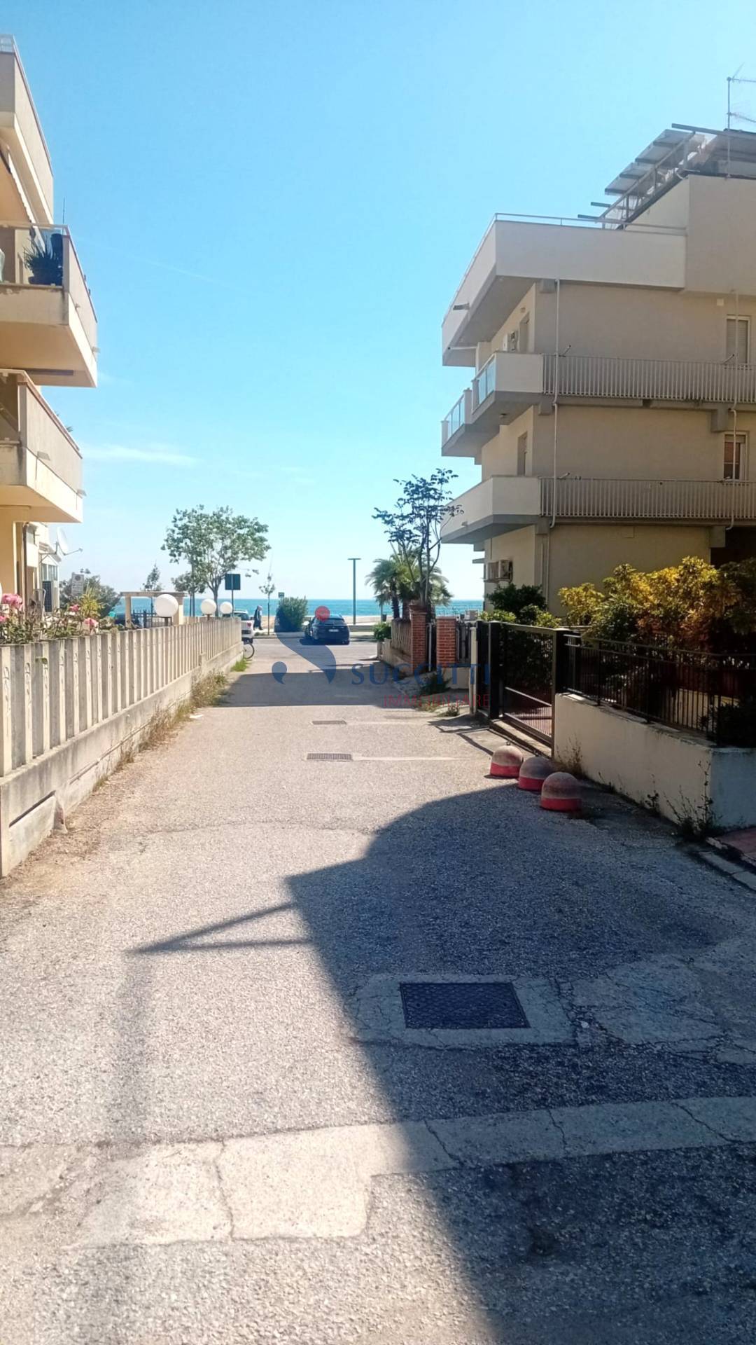 Appartamento in vendita a Alba Adriatica, Zona Mare