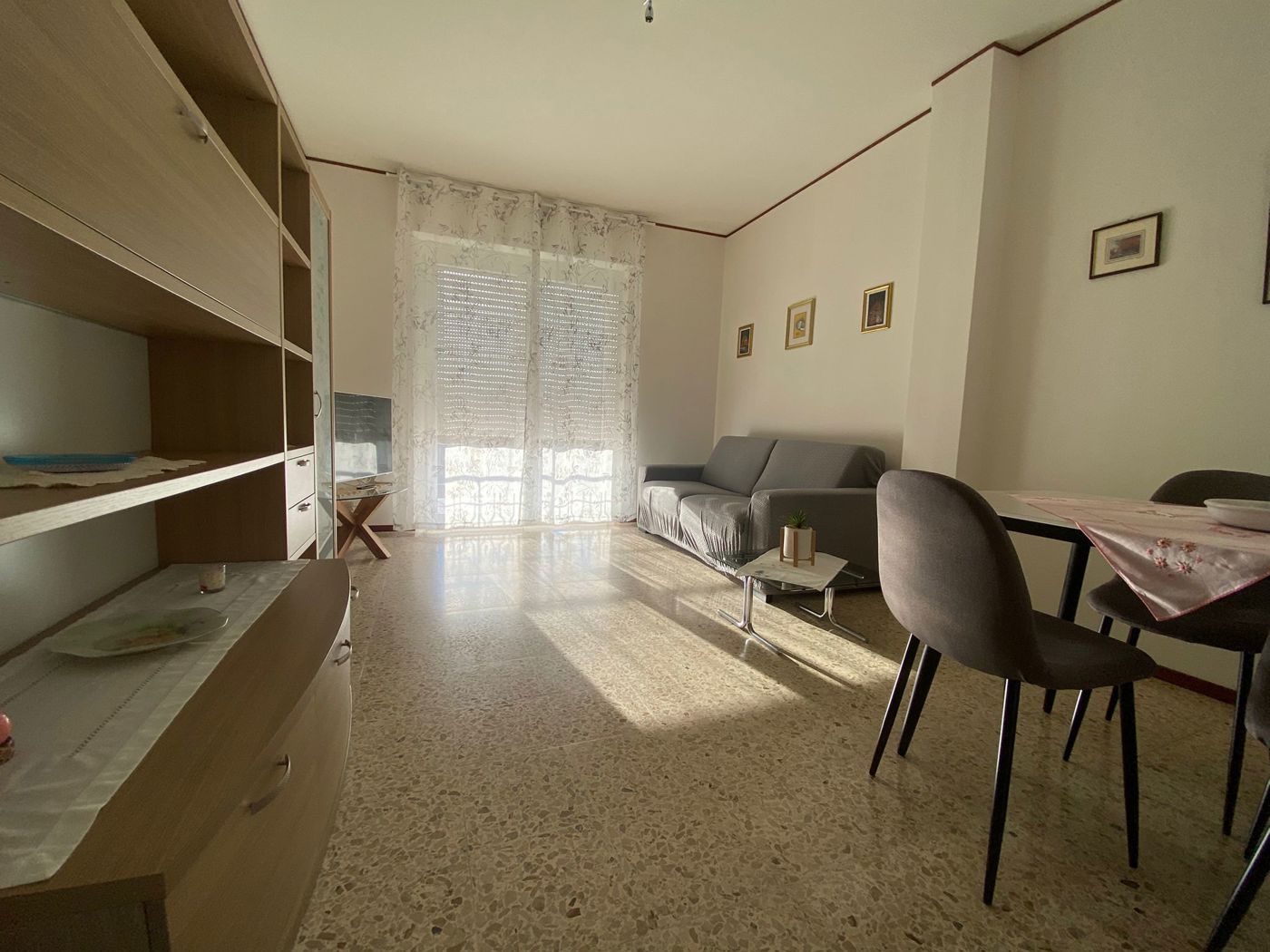 Bilocale arredato in affitto a Arona