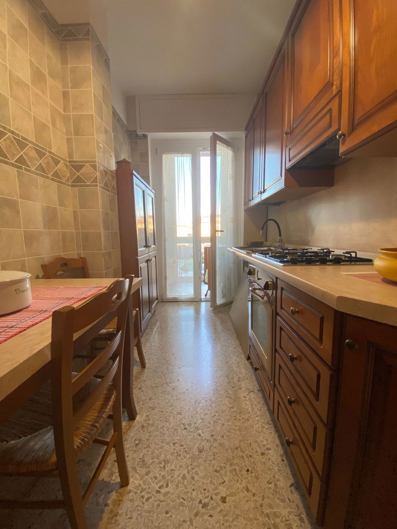 Bilocale arredato in affitto a Arona