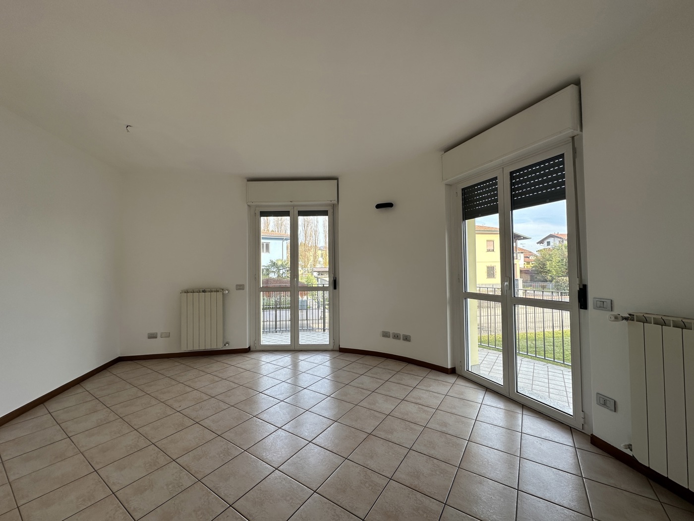 Trilocale in affitto a Arona