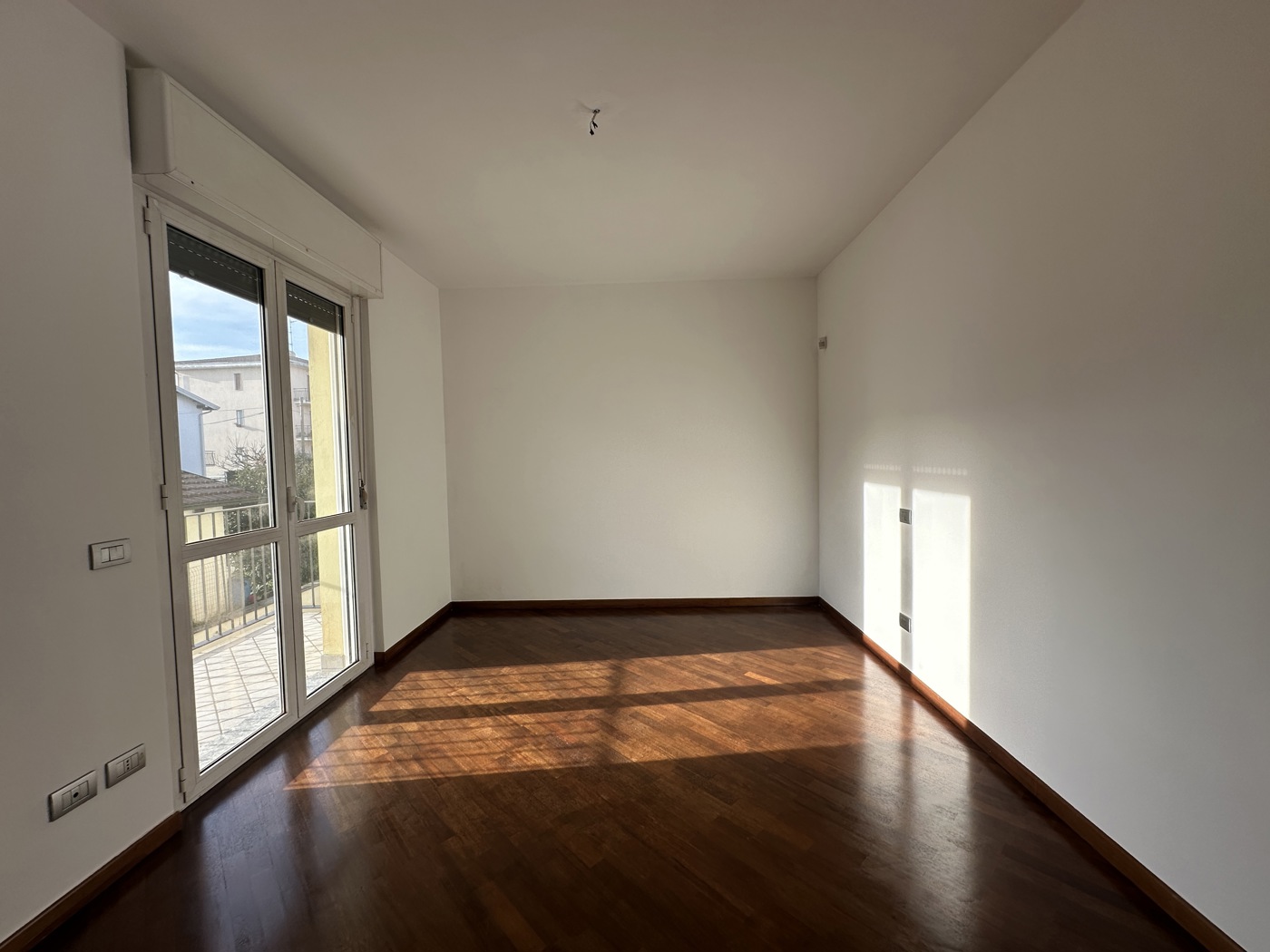 Trilocale in affitto a Arona