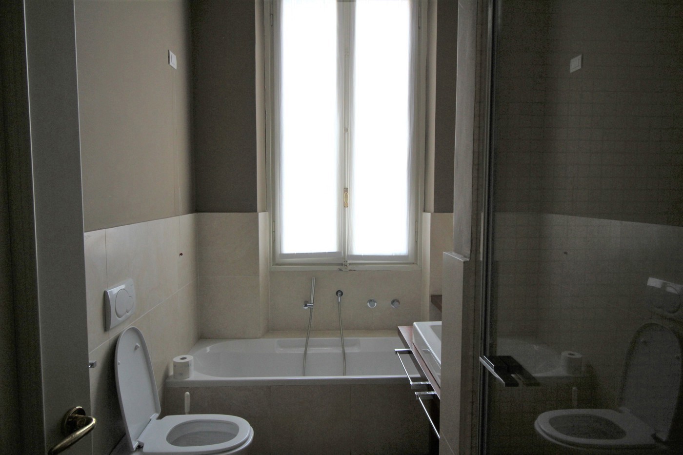 Trilocale arredato in affitto a Arona