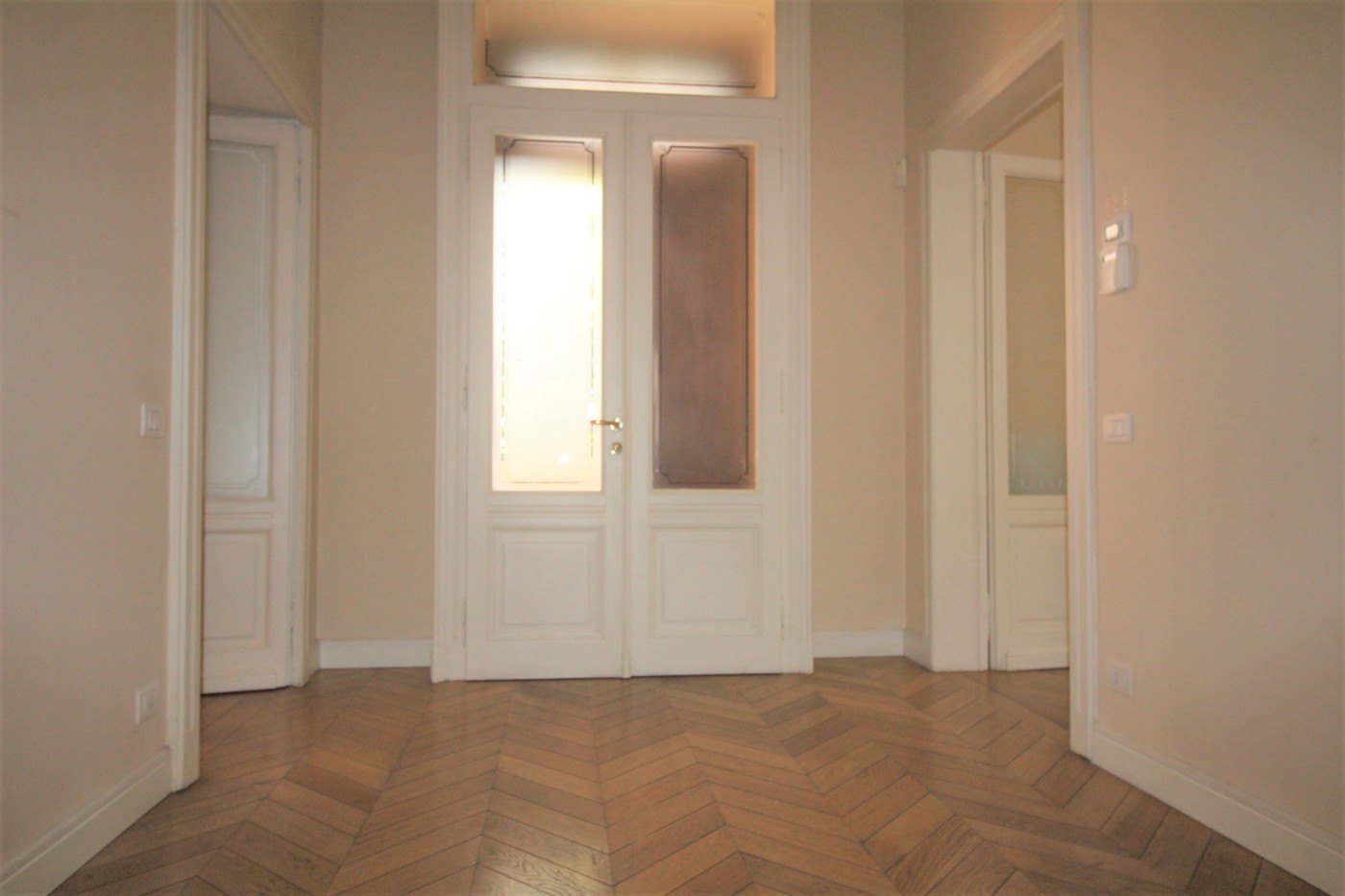 Trilocale arredato in affitto a Arona