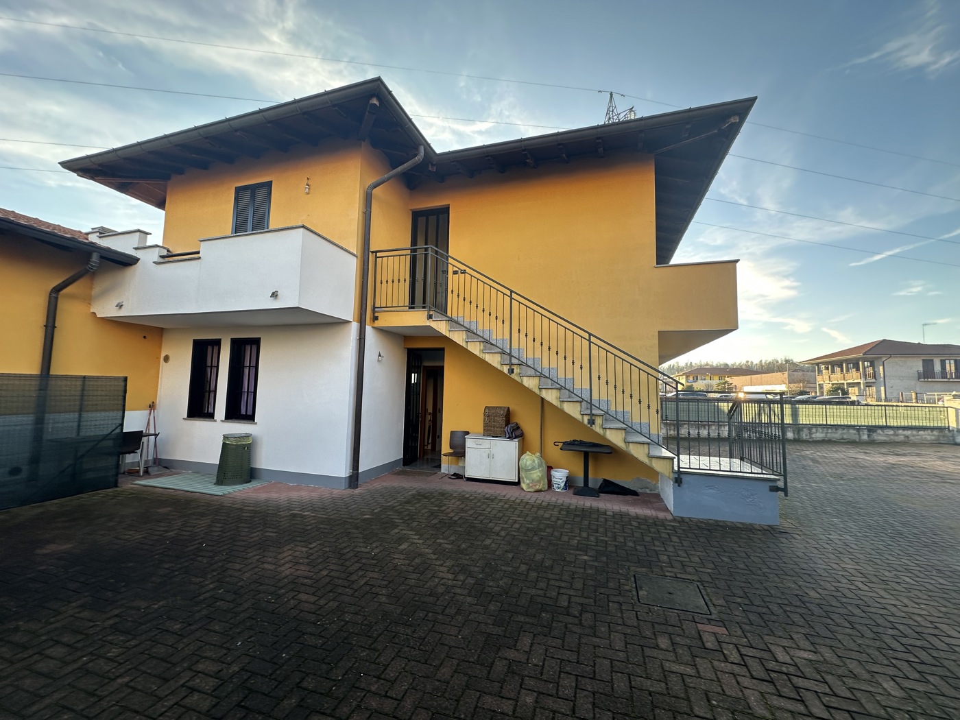 Villa Bifamiliare in vendita a Borgo Ticino