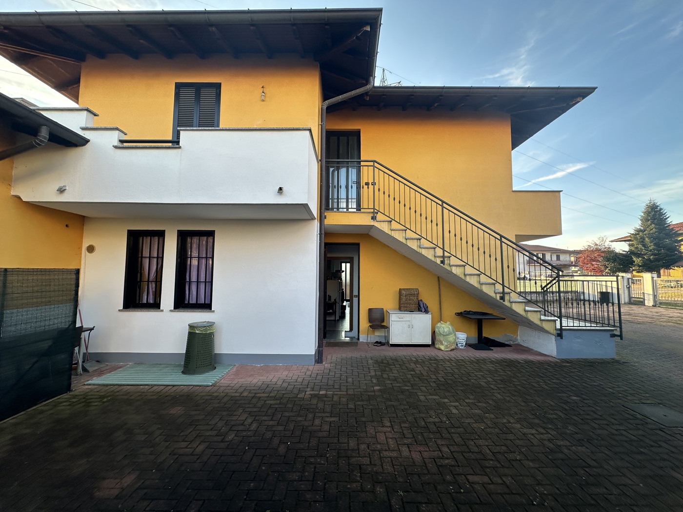 Villa Bifamiliare in vendita a Borgo Ticino