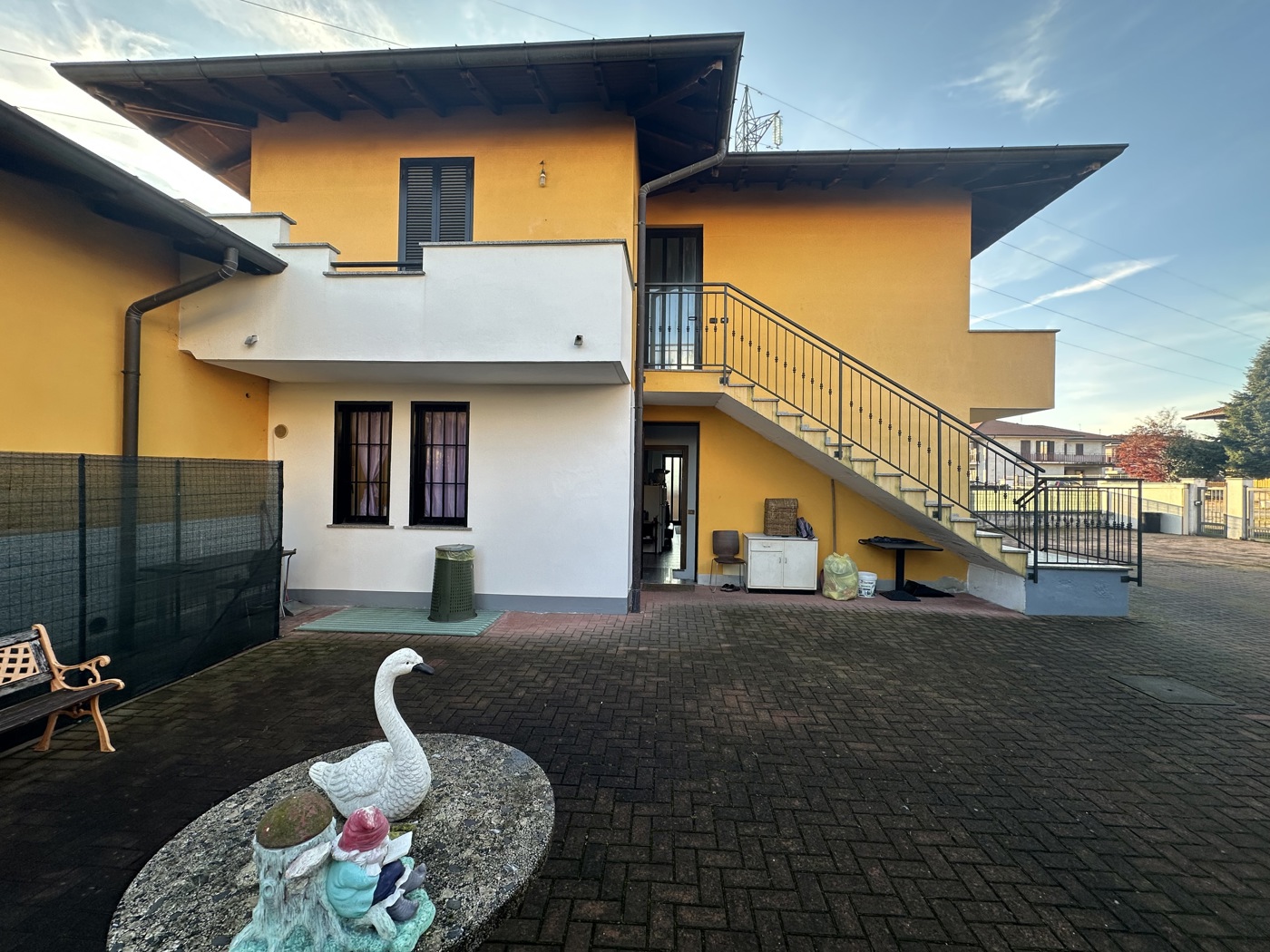 Villa Bifamiliare in vendita a Borgo Ticino