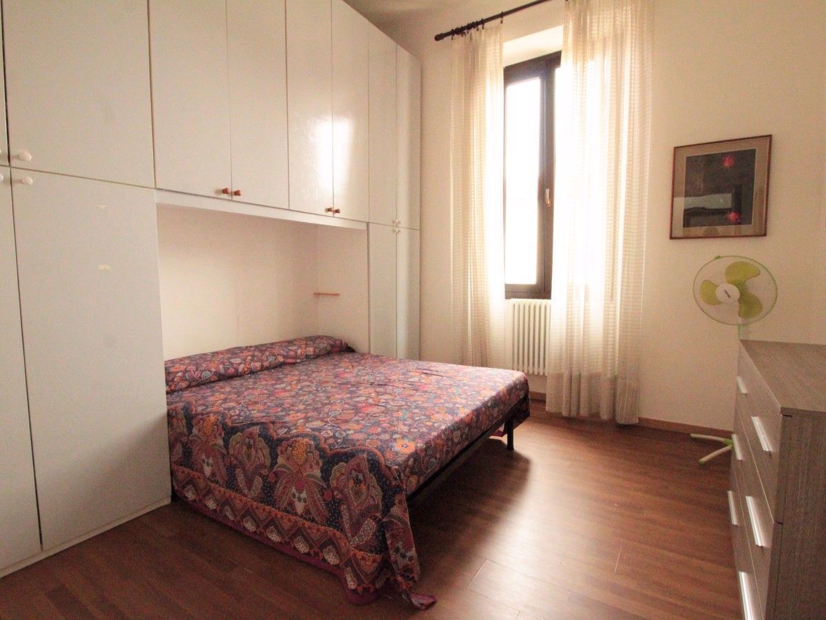 Bilocale arredato in affitto a Arona