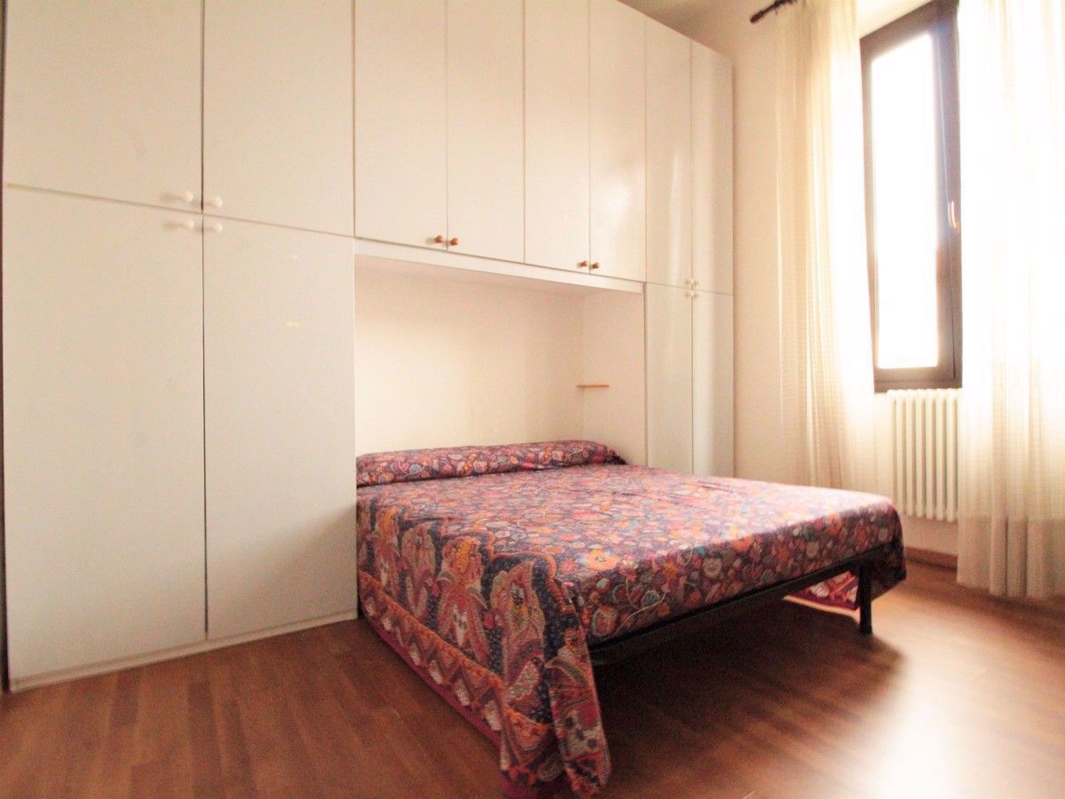 Bilocale arredato in affitto a Arona