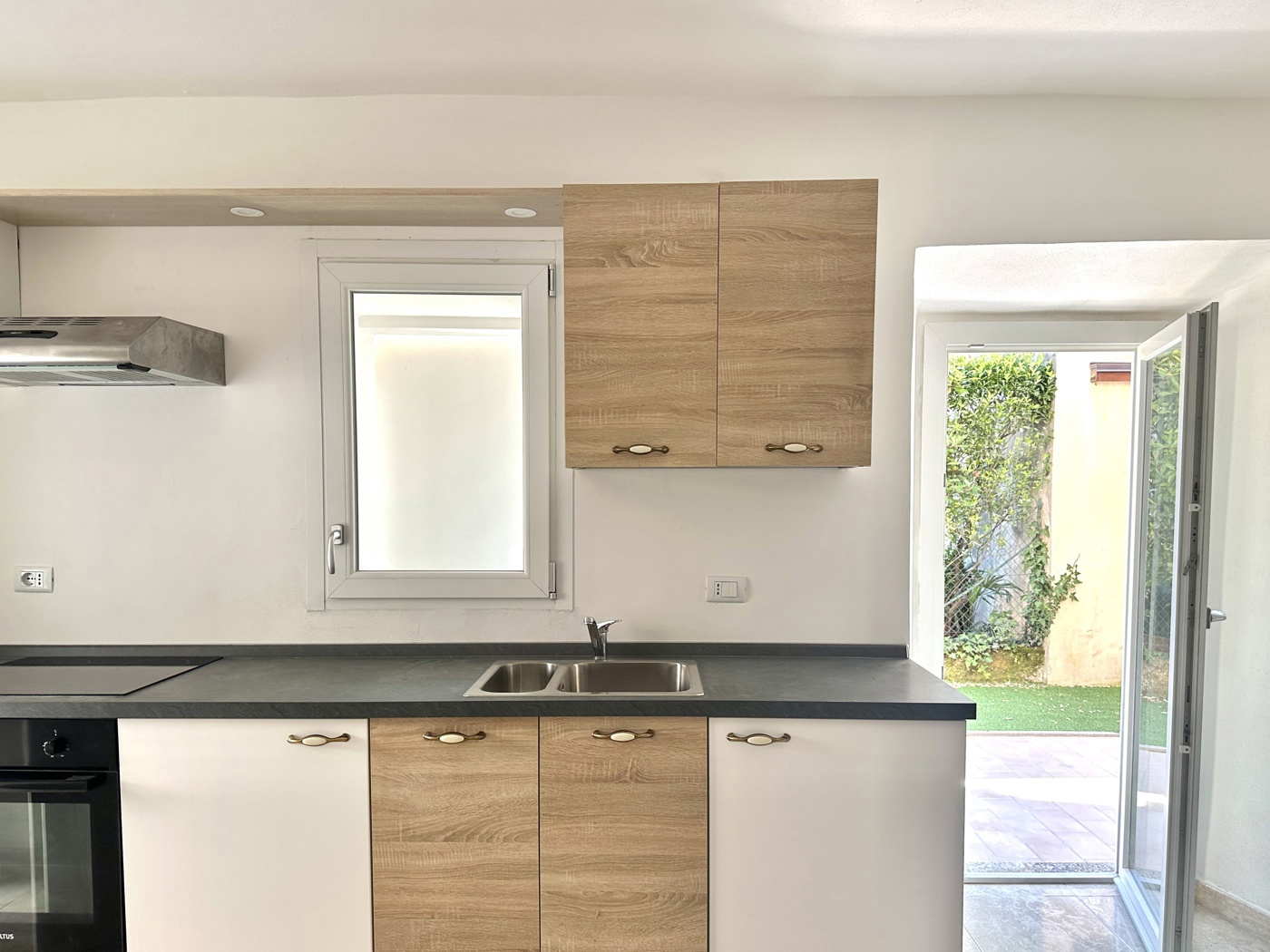 Bilocale ristrutturato a Arona