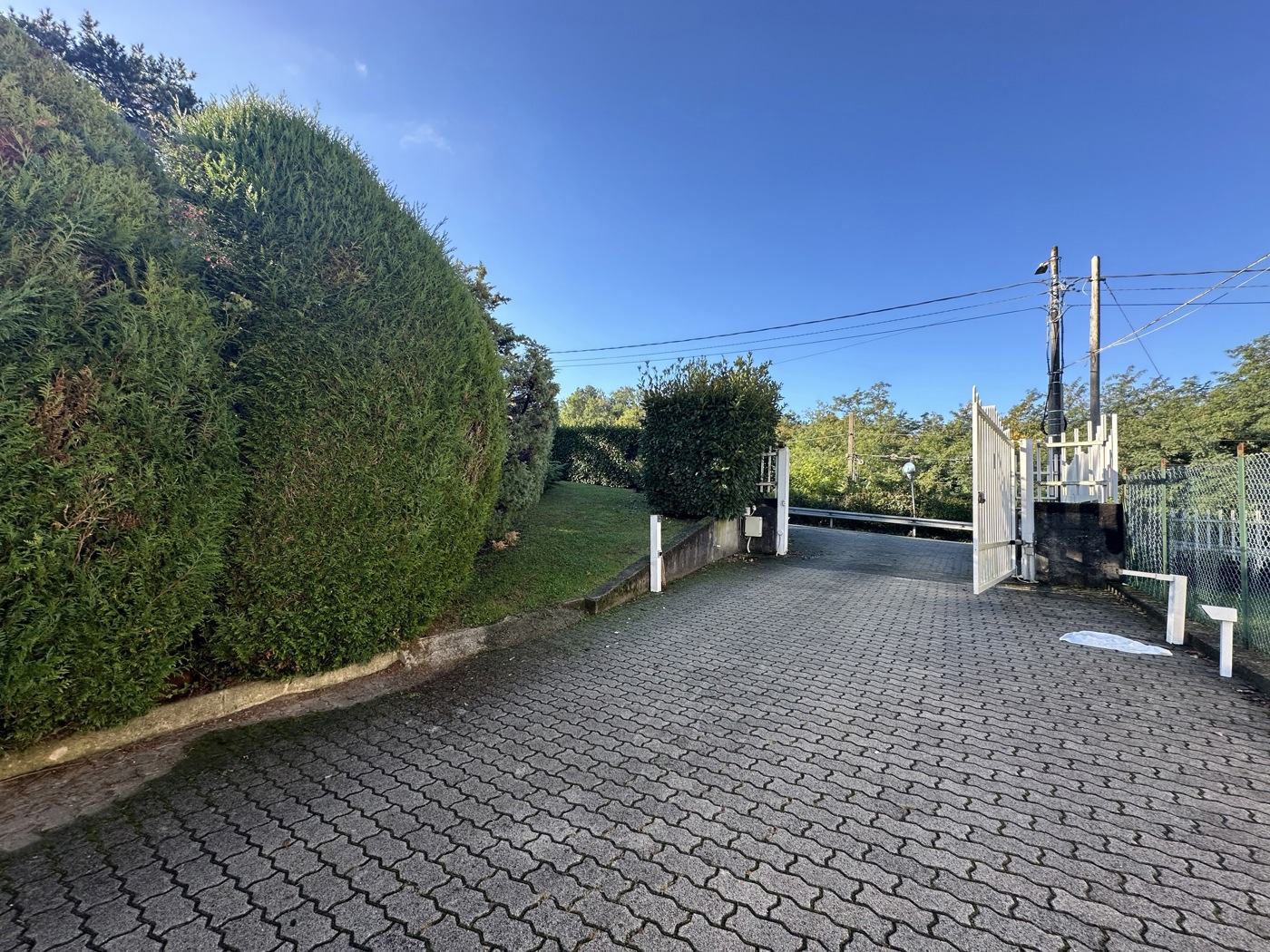 Box/Garage 14mq in affitto a Dormelletto