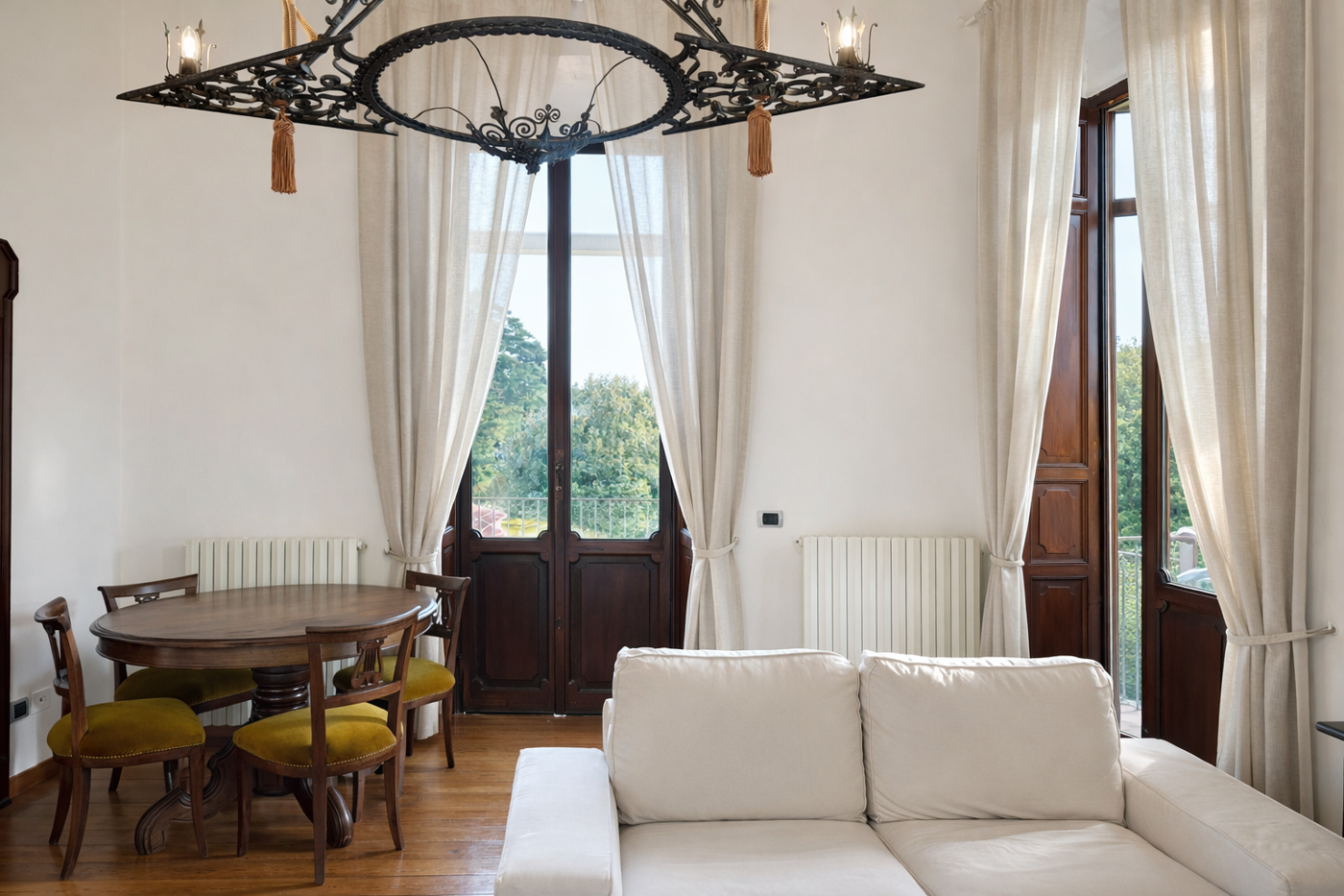 Bilocale arredato in affitto a Arona