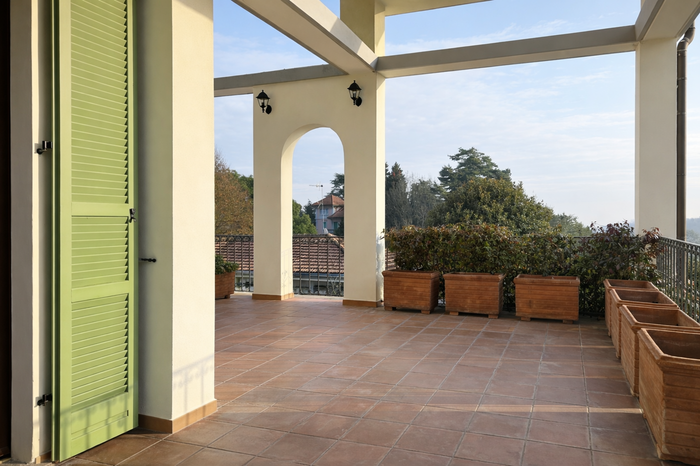 Bilocale arredato in affitto a Arona