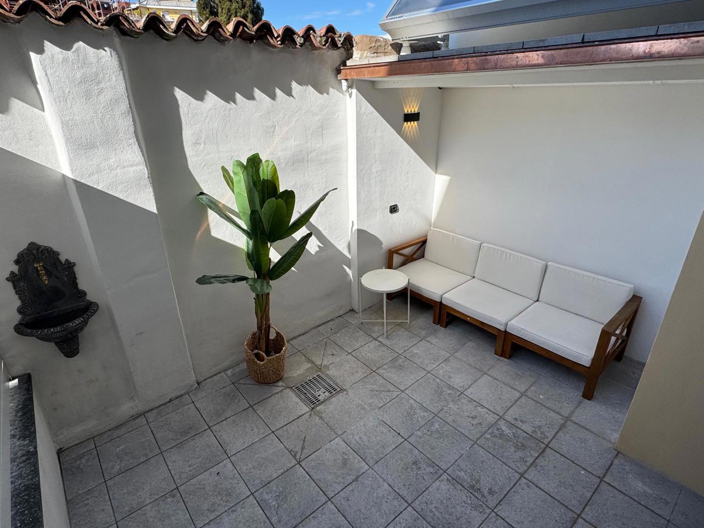 Appartamento arredato in affitto a Arona