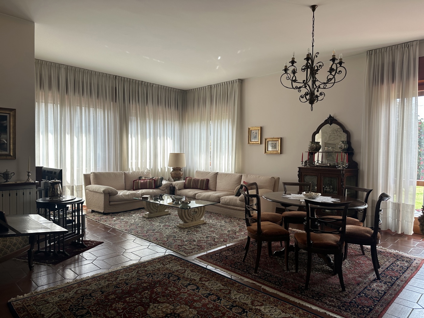 Villa in vendita a Castelletto Sopra Ticino