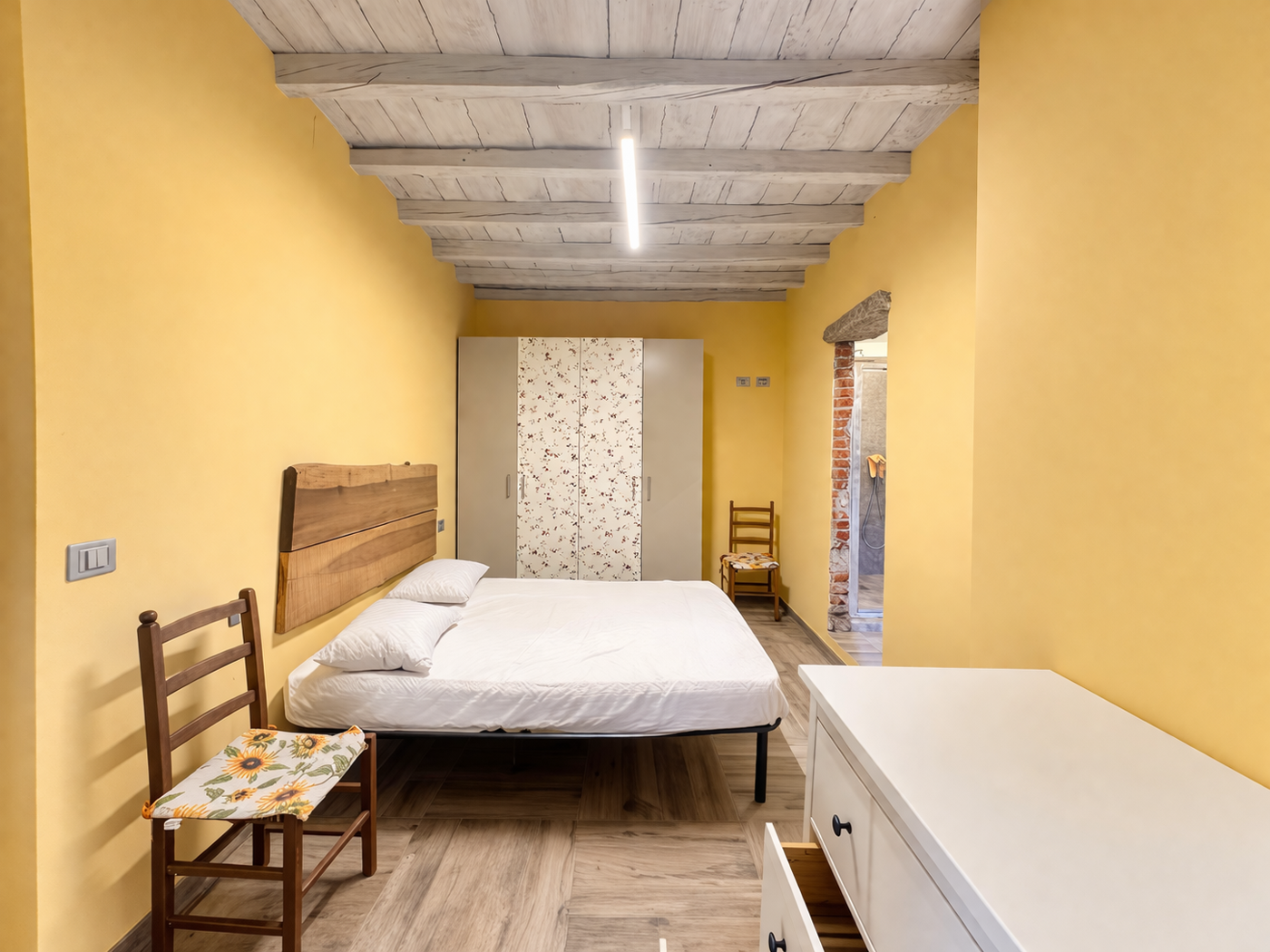 Bilocale arredato in affitto a Dormelletto