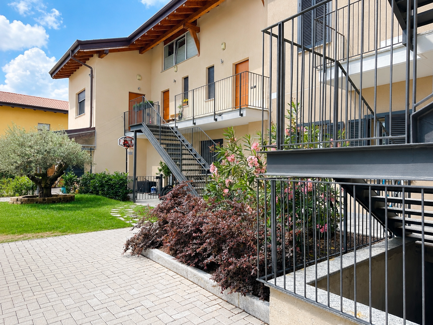 Quadrilocale ristrutturato a Arona
