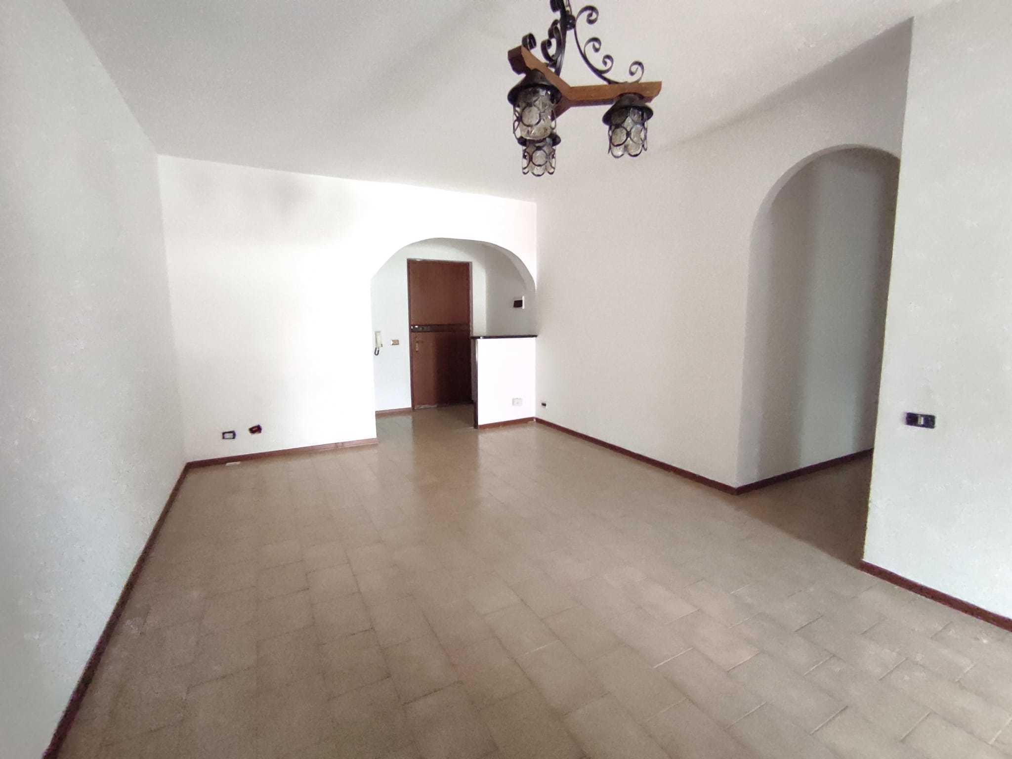 Quadrilocale con terrazzo, Ortonovo luni mare