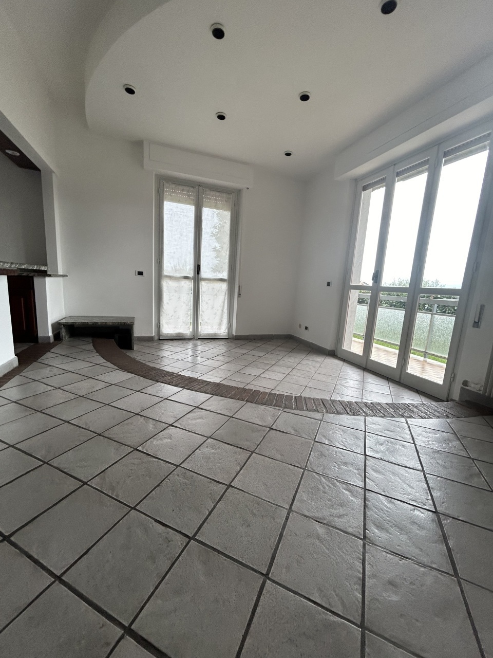 Quadrilocale con giardino, Castelnuovo Magra colombiera