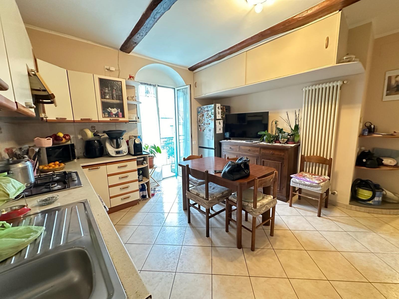 Quadrilocale da ristrutturare, Castelnuovo Magra palvotrisia