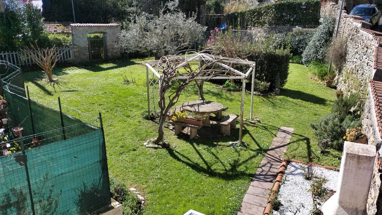 Casa indipendente in vendita a Arcola