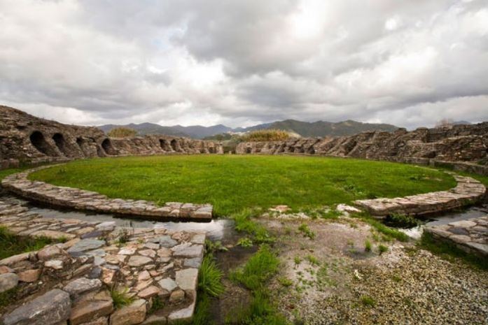 Appartamento con giardino, Ortonovo luni mare