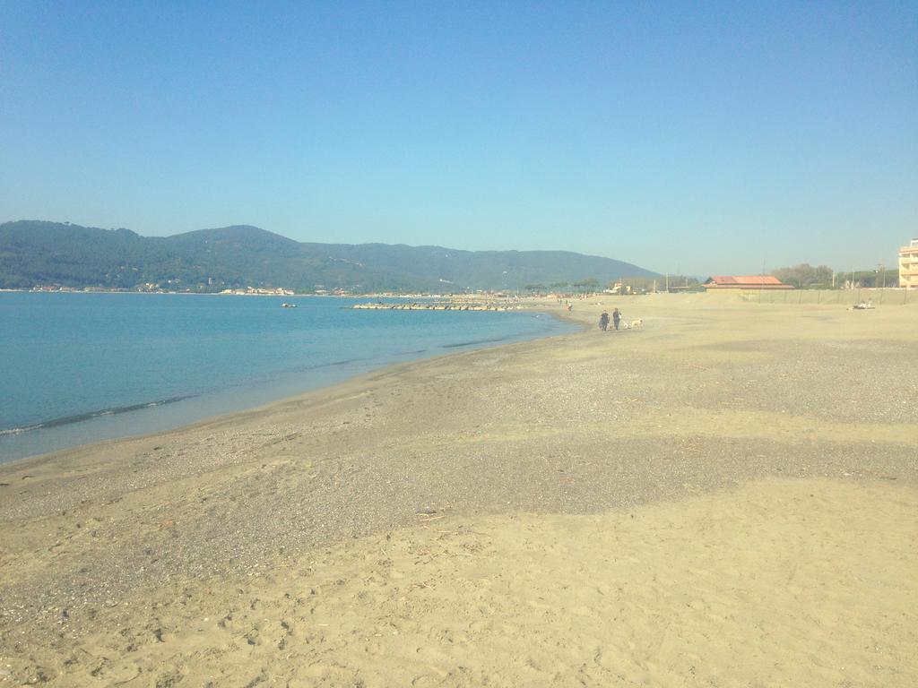 Appartamento con giardino, Ortonovo luni mare