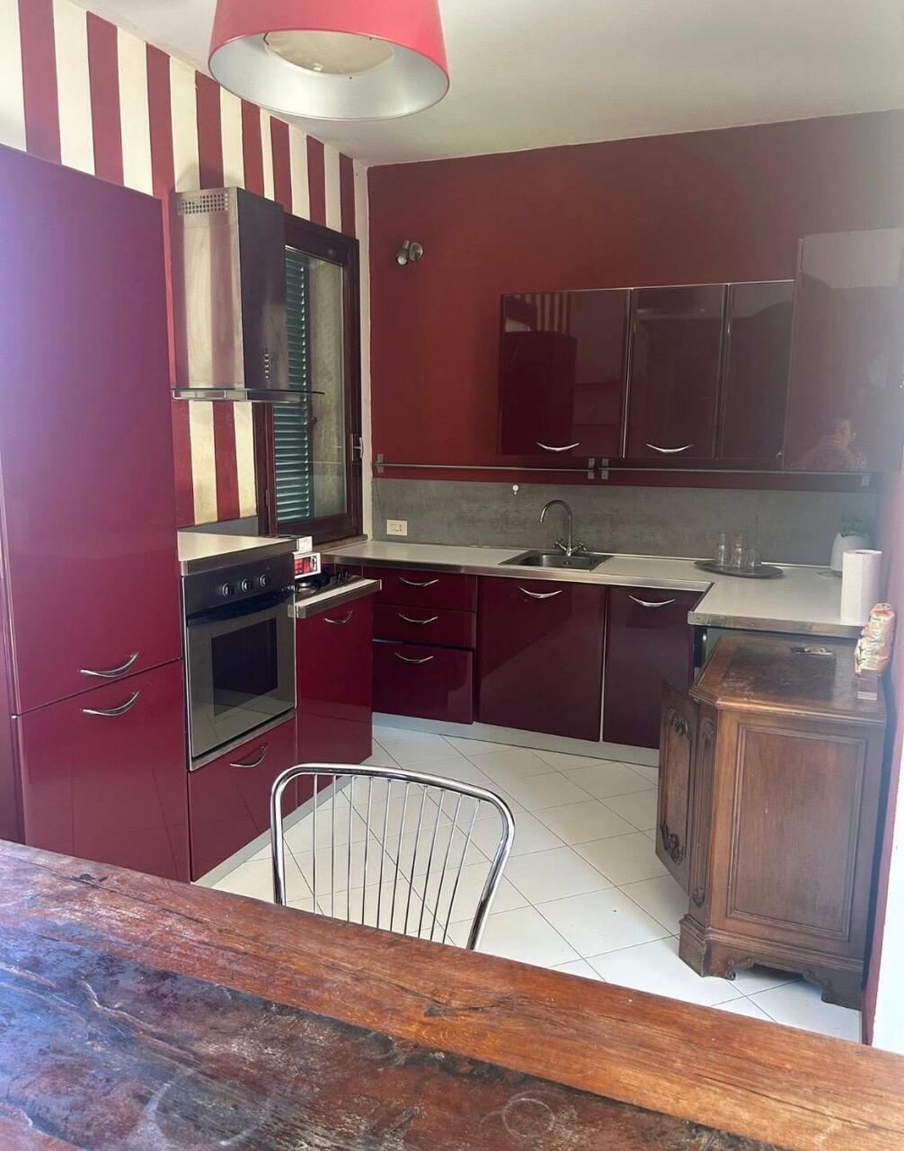 Casa indipendente con terrazzo a Ameglia