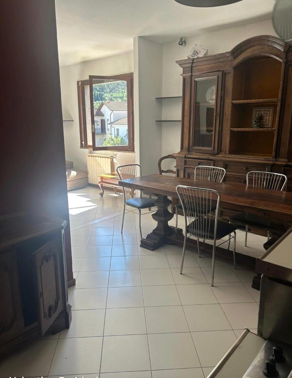 Casa indipendente con terrazzo a Ameglia