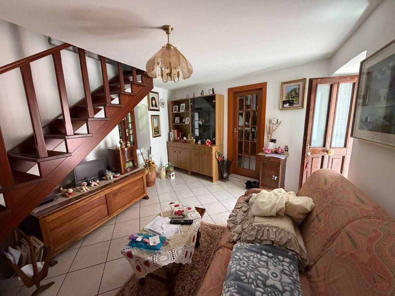 Casa indipendente con giardino a Ortonovo