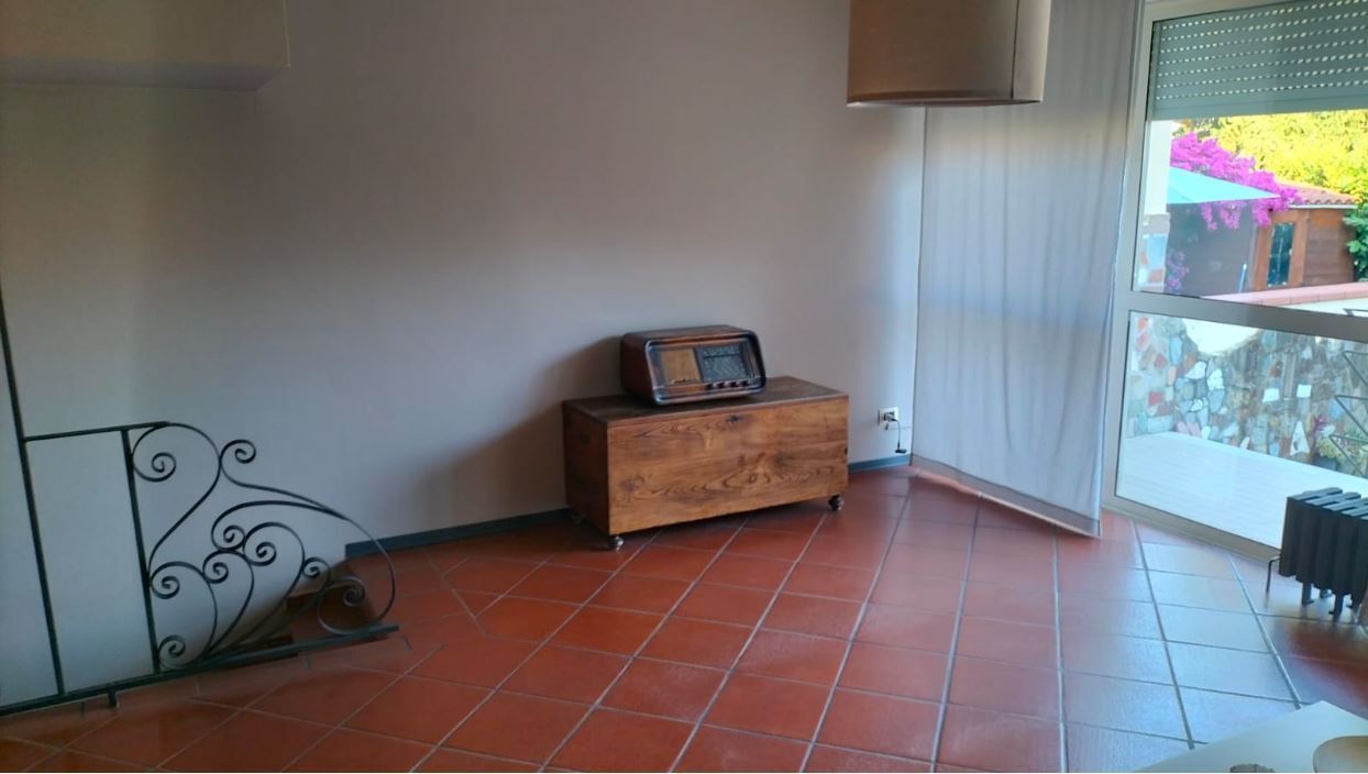 Casa indipendente con giardino, Ortonovo dogana