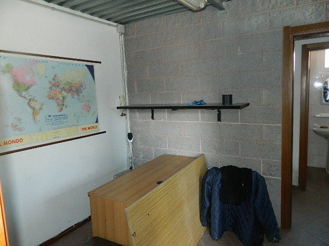 Capannone in affitto, Carrara avenza
