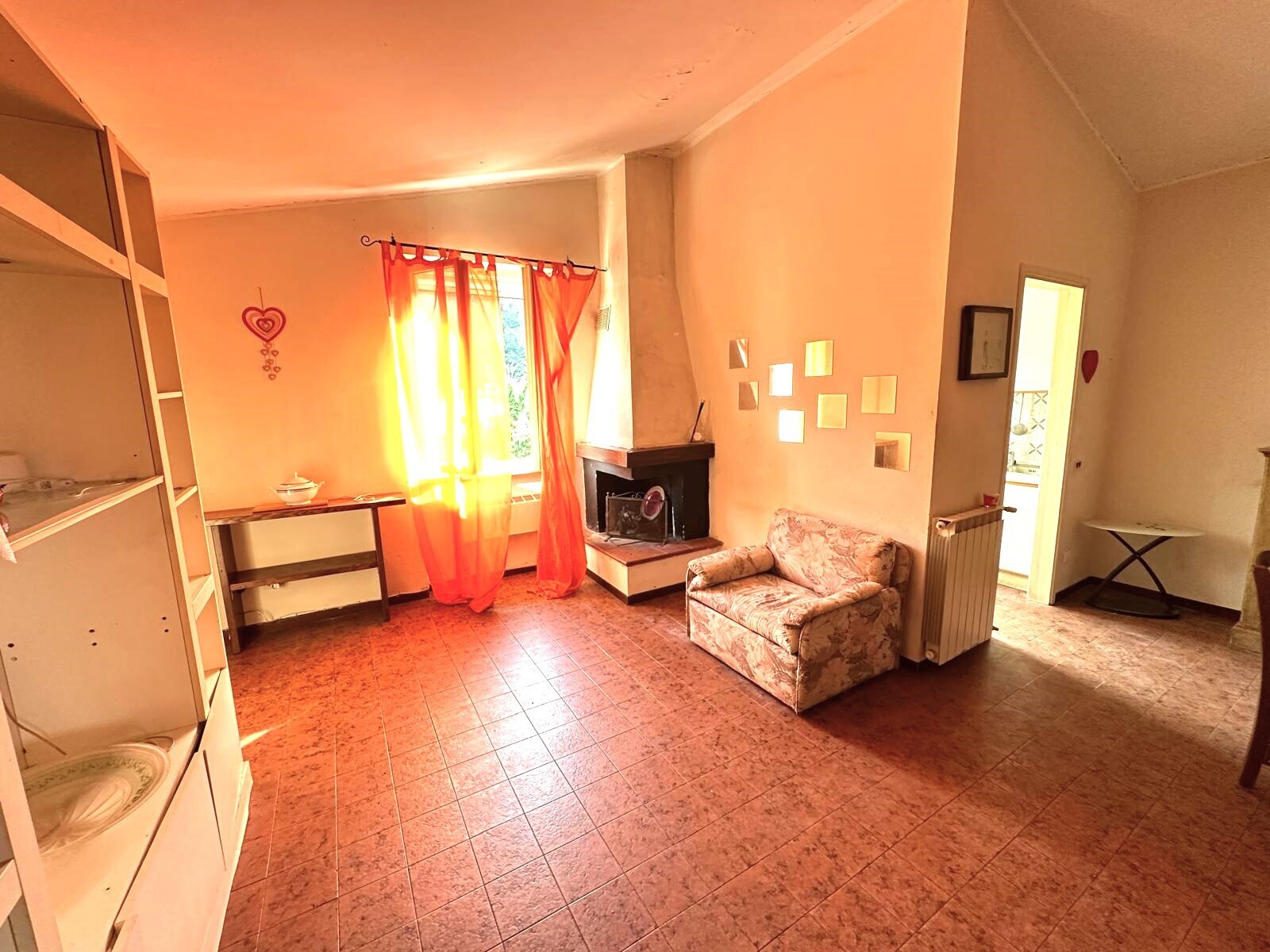 Mansarda con giardino a Ameglia