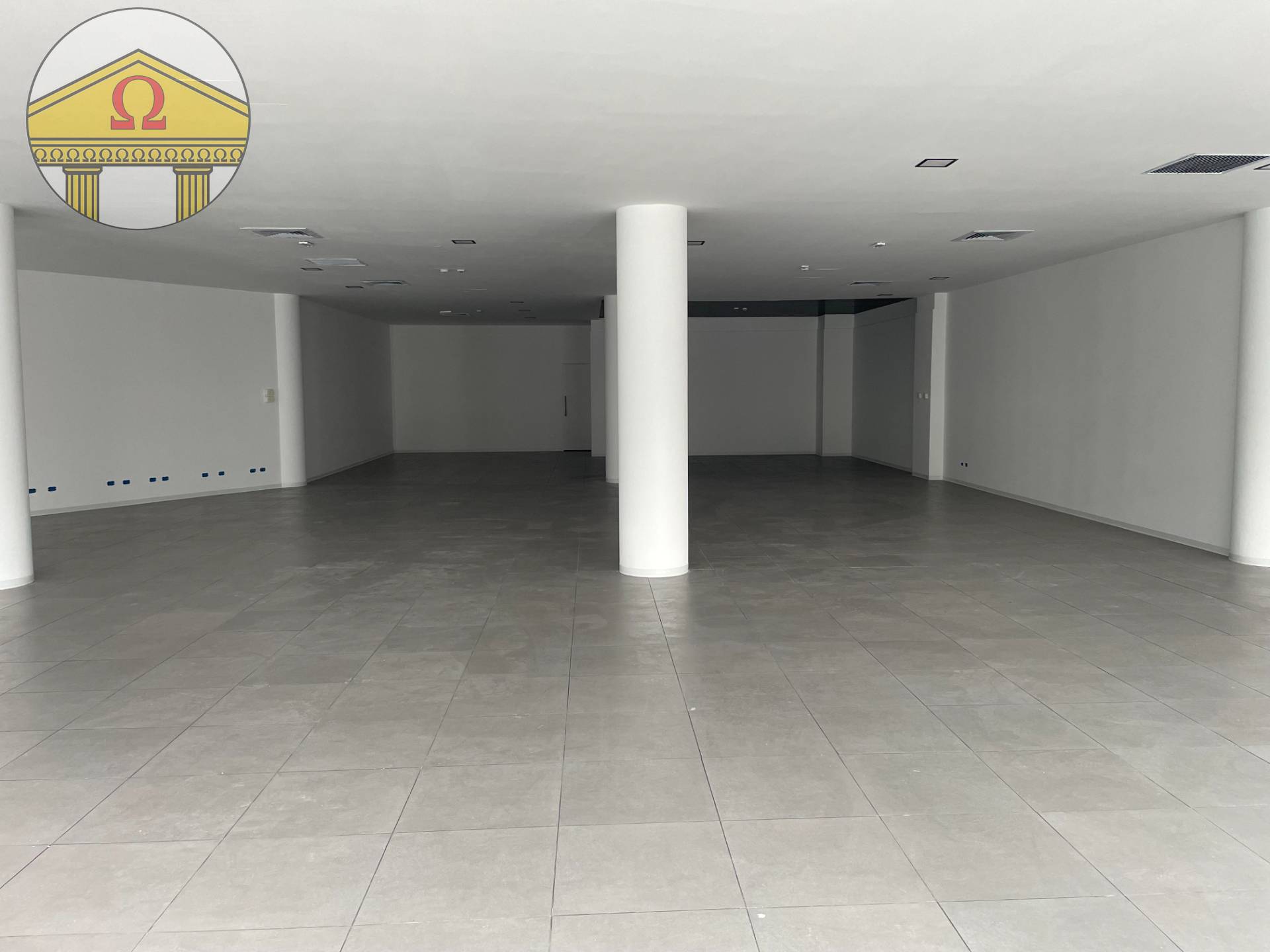 Locale commerciale in vendita a Villorba, Chiesa Vecchia