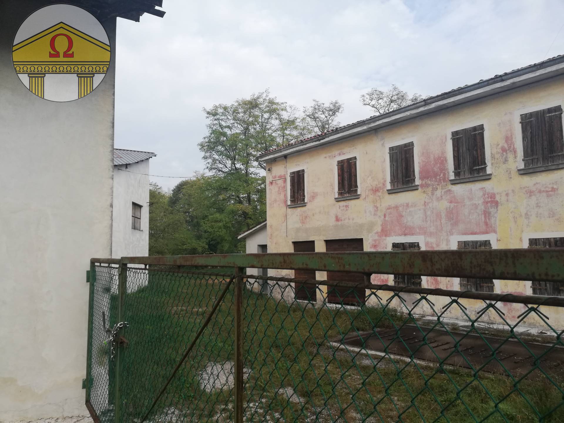 Villa da ristrutturare a Maserada sul Piave
