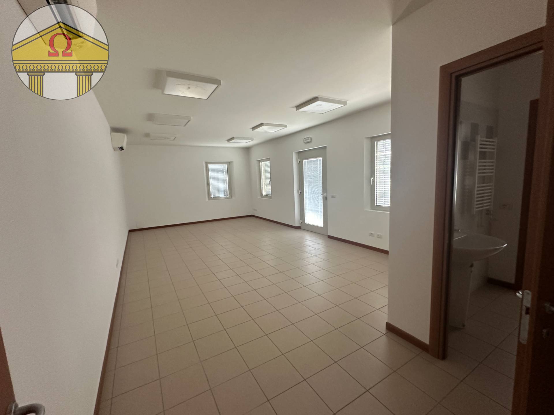 Capannone artigianale in vendita a Treviso, S. Pelajo